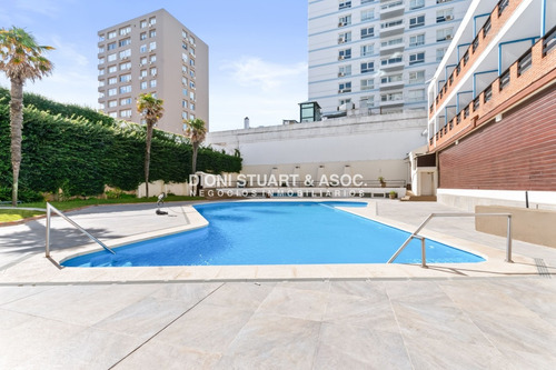 En Venta 2 Dormitorios En Punta Del Este - Frente A Plaza Los Artesanos - Oportunidad