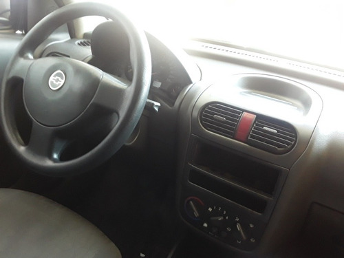 Chevrolet Corsa 1.8 Maxx Flex Power 5p 2006