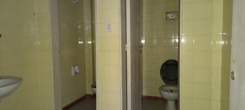Imagen 4 de 11 de Oficina 189 M2 Apto Profesional Lomas De Zamora