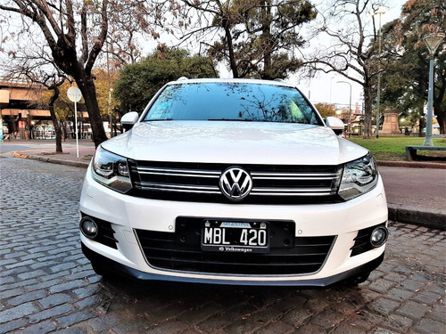 Imagen 4 de 10 de Volkswagen Tiguan Premium