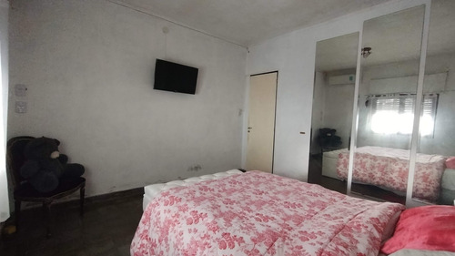Imagen 11 de 25 de Venta Casa Y Departamento Interno Zona Aristobulo