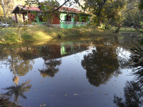 São Roque À Famosa Cidade Do Vinho E Tmb Dessa Linda Chácara