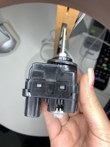 Motor Regulagem Iluminação Farol Nissan Frontier 2023 (Usado)