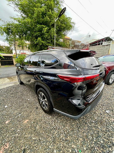 Toyota Highlander Xle 2021