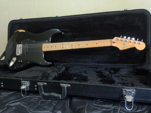 Fender Stratocaster Mex + Case Gator