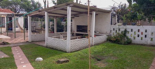 Dos Casas En Solymar En Un Mismo Padrón