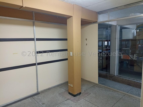 Imagen 7 de 8 de Local Comercial Con La Mejor Ubicación De La Ciudad; 04120656408. Mls 23-6957