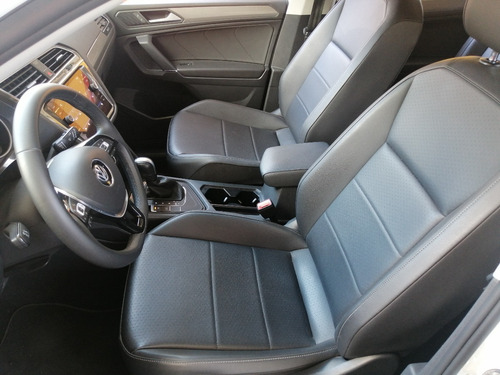 Imagen 7 de 13 de Volkswagen Tiguan 2020 Comfortline 3er Fila