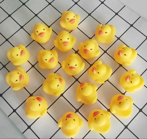 50 Patitos De Baño De Goma Amarillos Lindos, 50 Piezas