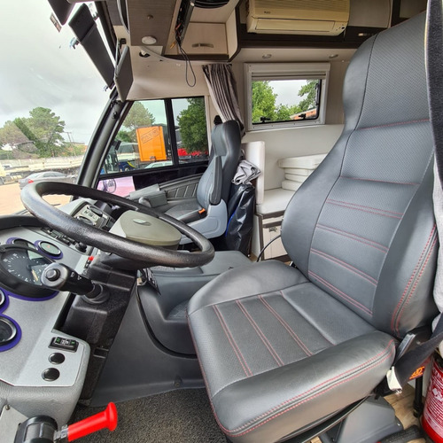 Imagem 10 de 14 de Motor Home Volare W8 2006 Remontagem 2018