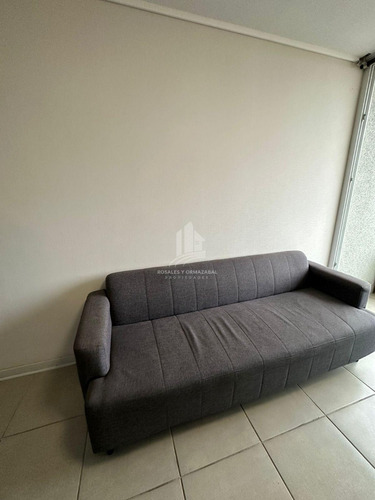 Arriendo Acogedor Departamento Metro Rodrigo De Araya, 1d 1b