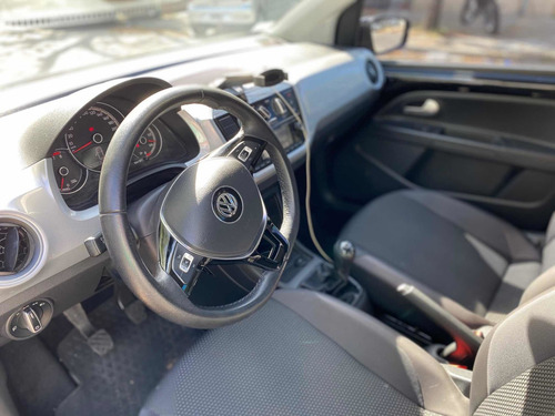 Volkswagen Up! 2017 1.0 High Up! 75cv 5 P