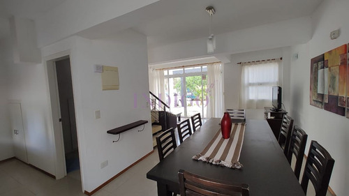 Imagen 4 de 15 de Alquiler De Apartamento 3 Dormitorios En Manantiales, Urguay - Manantiales Manantiales