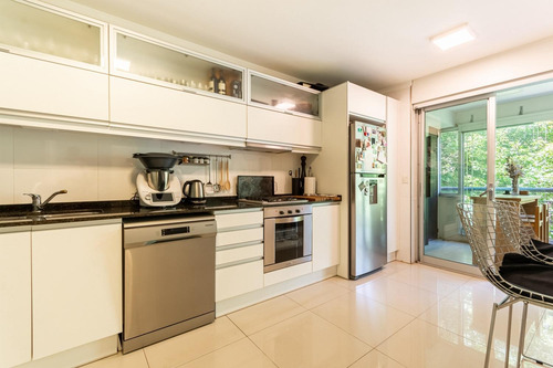 Amplio Departamento En Venta Sobre Av. Libertador - Punta Chica