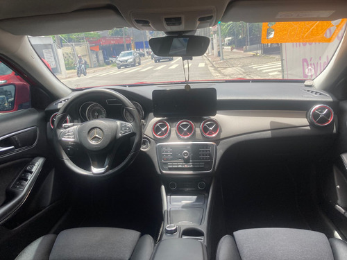 Mercedes-Benz Classe GLA 1.6 Style Turbo Flex 5p