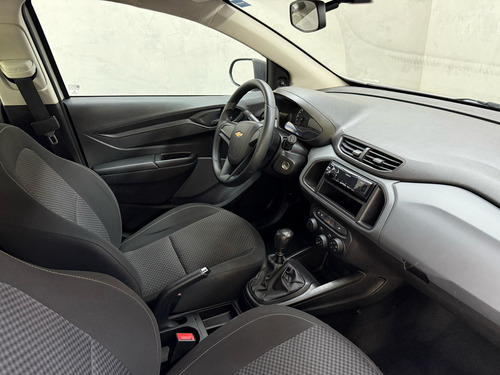 Chevrolet Onix Onix Hatch Joy 1.0 8V Flex 5p Mec.