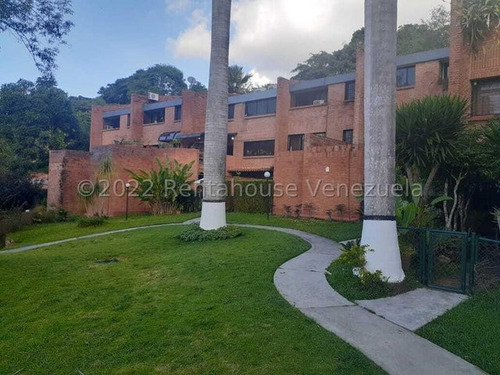 Town House En Venta En El Hatillo 246 Mtrs2