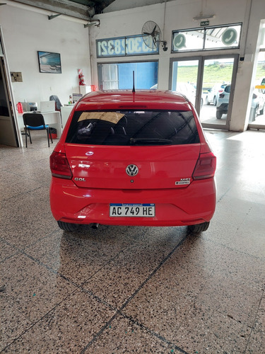 Imagen 8 de 16 de Volkswagen Gol Trend 2018 1.6 Trendline 101cv // 4630000