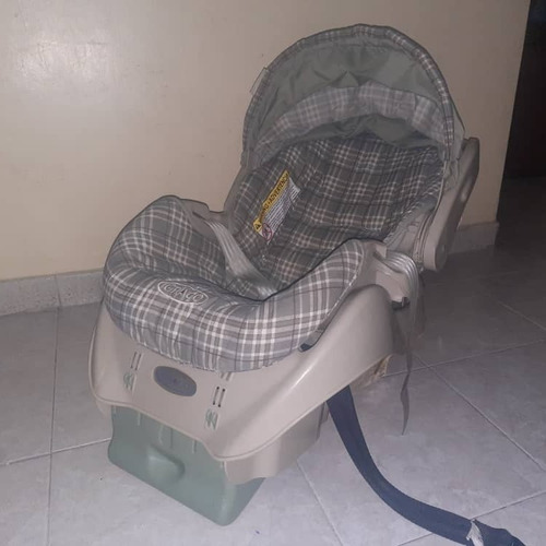Imagen 4 de 5 de Corral Graco En Combo Con Portabebe Unisex