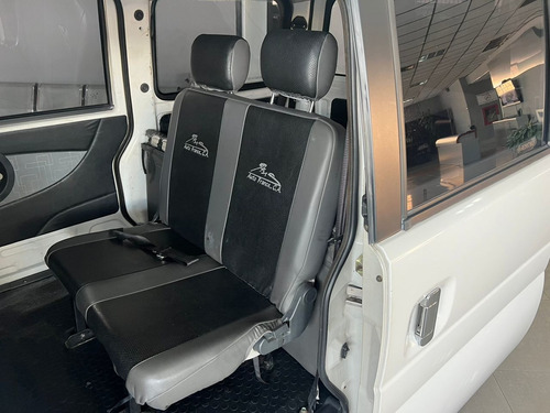 Imagen 7 de 8 de Dongfeng Mini Pasajeros Minivan