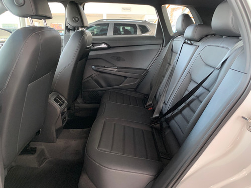 Imagen 11 de 25 de Volkswagen Taos Highline 250 Tsi At