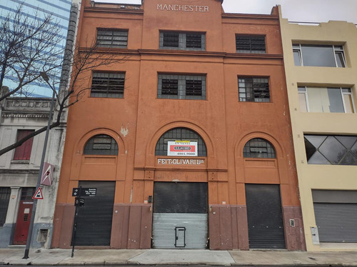 Ing. Huergo - Av Brasil: Edificio En Block - Oficinas Y Depositos. Salida A 2 Calles