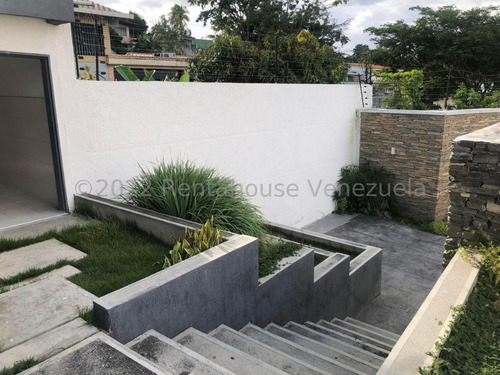 Imagen 29 de 30 de ** Casa En Venta En Colinas De Sta Rosa Barquisimeto Lara, Venezuela. ||selena Pacheco || 0424 5197639 || Codigo Flex 23-10410 $ 250000
