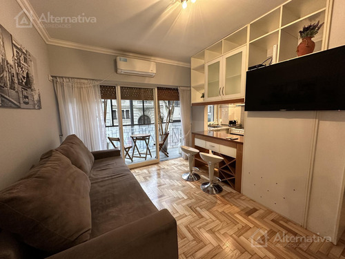 Departamento Dos Ambientes En Alquiler Temporario, Palermo Chico.