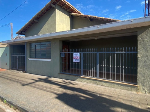 Imagem 2 de 15 de Casa Residencial Para Venda E Locação, Centro, Brodowski. - Ca0591