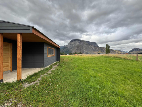Casa En Venta Coyhaique 3 Dormitorios 3 Baños