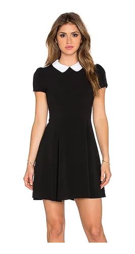 Vestido con cuello blanco sales