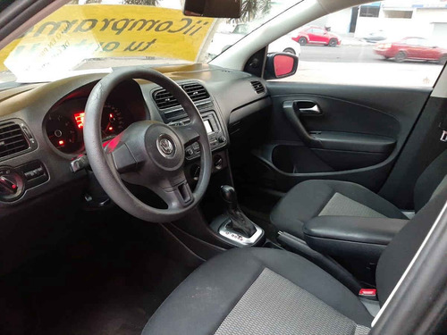 Imagen 8 de 11 de Volkswagen Vento 2014 Active 1.6l Aut Credito Garantia