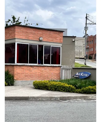 Se Arrienda Bodega Para Estrenar