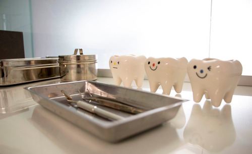 Imagen 5 de 6 de Dentista - Implantes - Prótesis - Brackets - Cirugías