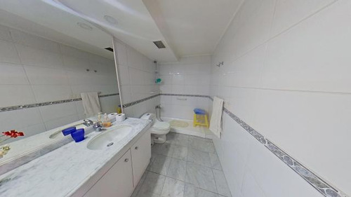 Departamento Vitacura/espoz // Vespucio Norte