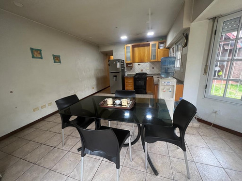 Imagen 16 de 30 de Venta De Casa Con Pileta Ubicada En 20 De Junio 1317 En Bella Vista