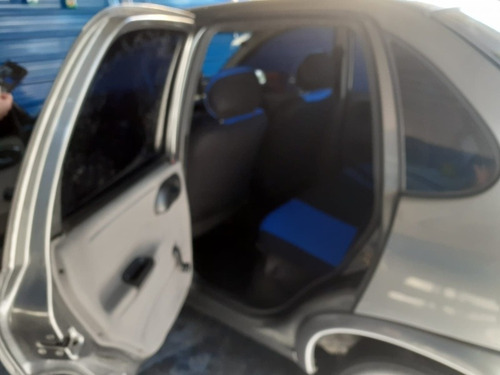 Chevrolet Corsa Classic Sedan 1.4