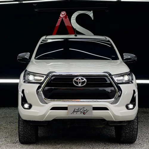 Toyota Hilux 2.8 Srv