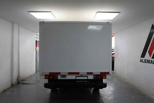 Imagen 5 de 14 de Nissan Chasis Cabina Refrigerad Np300 2020 2p L4/2.4 Man D/