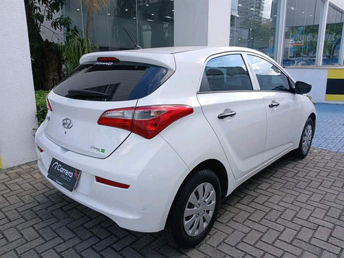 Hyundai HB20 1.0 COMFORT PLUS 12V FLEX 4P MANUAL