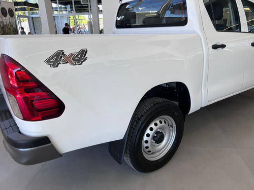 Hilux 4x4 Dc Dx 2.4 Tdi 6 Mt