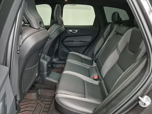 Volvo Xc60 2.0 T8 Ultimate Dark