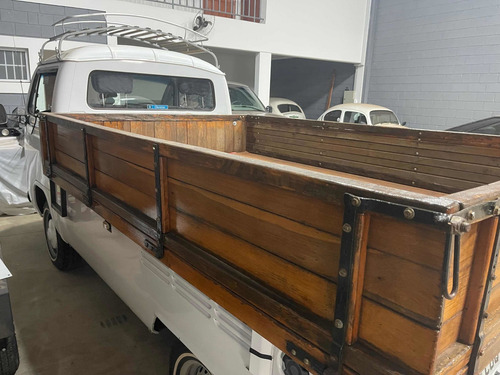 Imagem 6 de 8 de Vw Kombi Clipper