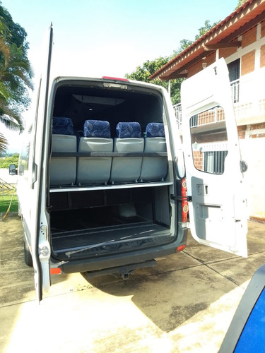 Volkswagen Crafter 2.0 Pasajeros 5.0 Ton Lwb Caja Extendida Mt