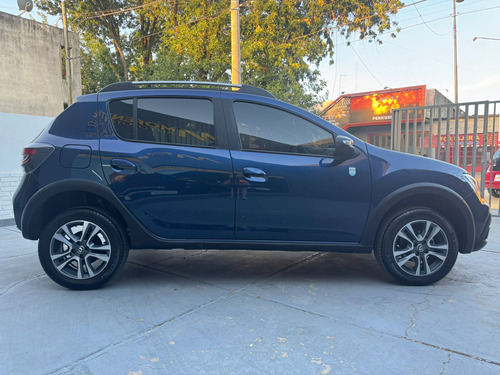 Renault Sandero Stepway Cab 2022- Juninautosmorente