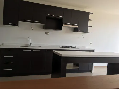 Townhouse, Departamento De Tres Niveles Con Azotea Privada