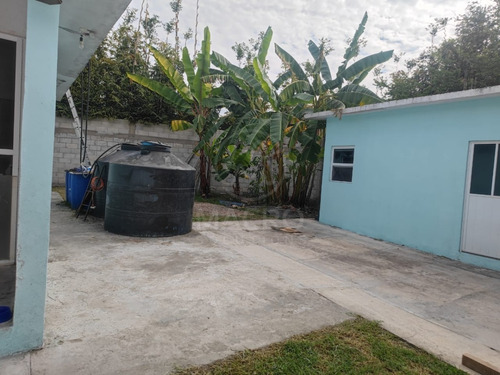 Casa En Venta En Col. Francisco I. Madrero Con Amplio Jardín Y Apta A Créditos
