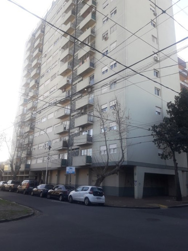 Departamento En Venta En Remedios De Escalada Oeste