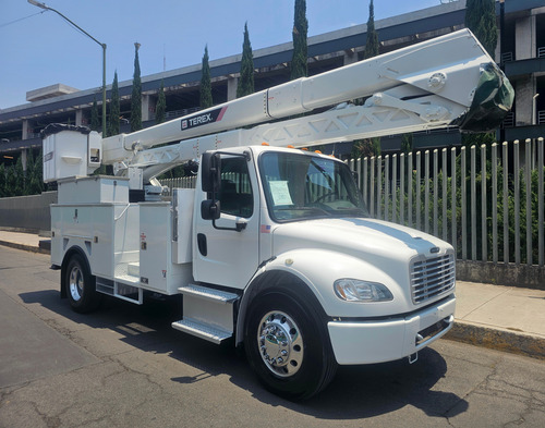 Camion Grua Canastilla Freightliner M2 106 Aut 2016
