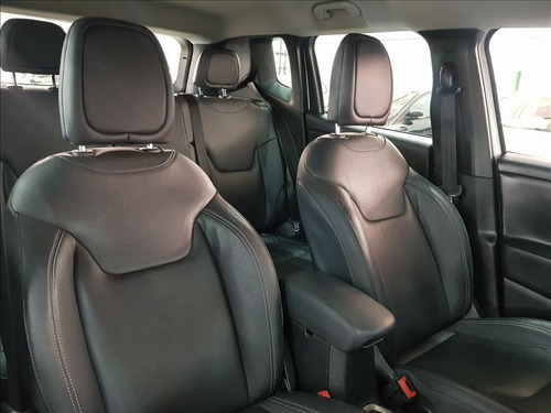 Imagem 4 de 8 de Jeep Renegade 1.8 16v Longitude